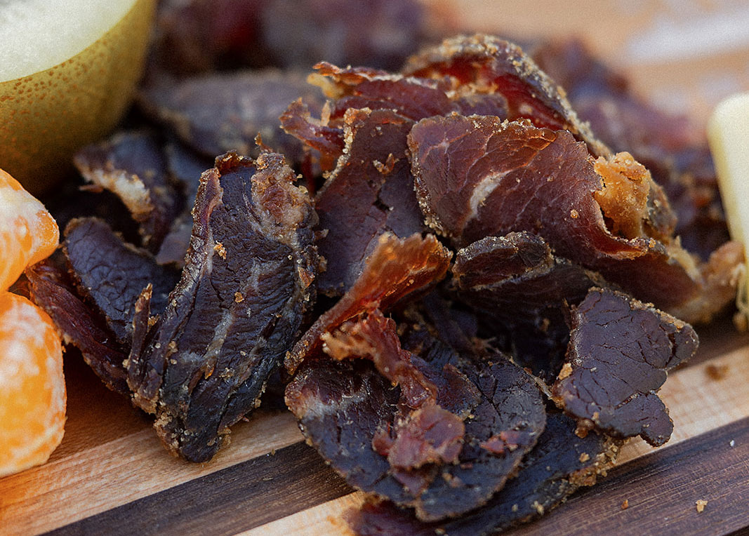 Lineage Provisions Meat Sticks